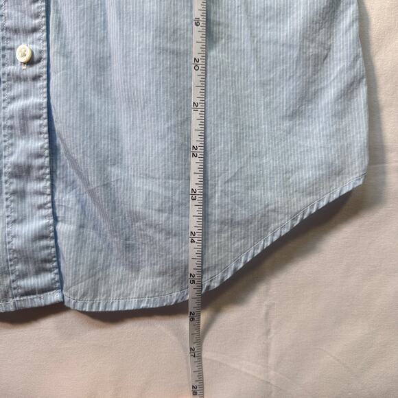 GAP Light Blue Fitted Button-Up Shirt Classic Cotton Blouse Size 0 (Small) - Picture 5 of 6
